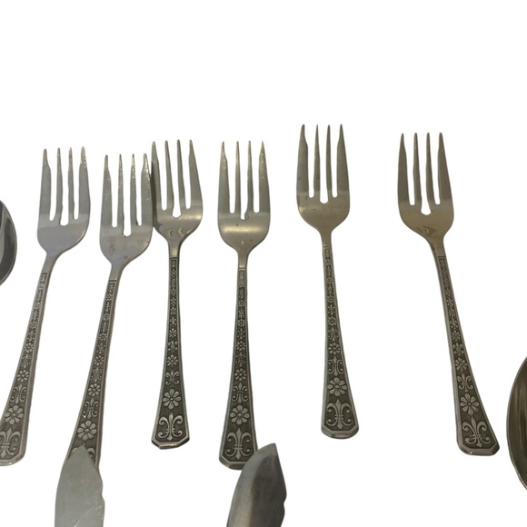 INTERPUR Florenz Stainless Steel Flatware Mixed LotTotal 16 Pieces Spoons Forks - Picture 3 of 7